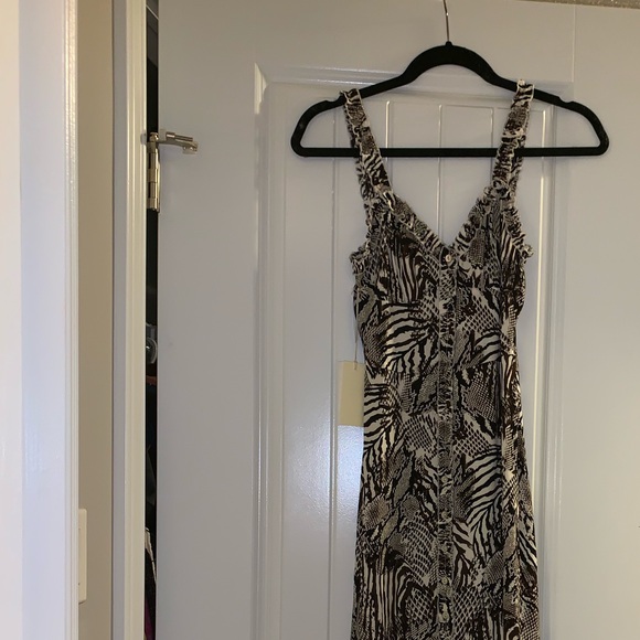 Wilfred heartthrob dress - Picture 5 of 5